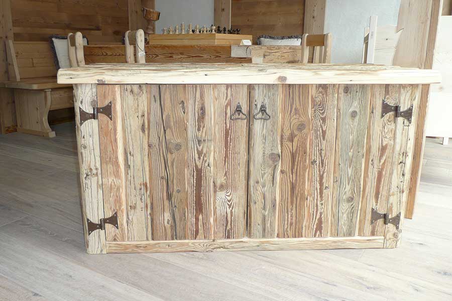 Agner chest in old wood